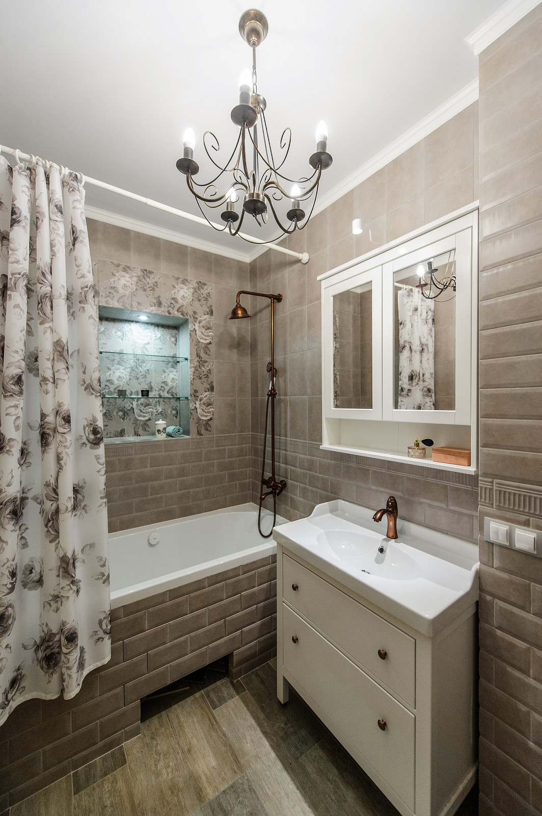 Квартира на Романова