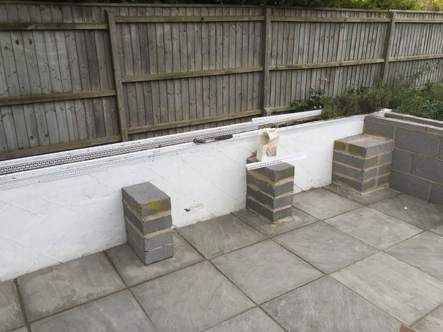 Garden planters contemporary-courtyard
