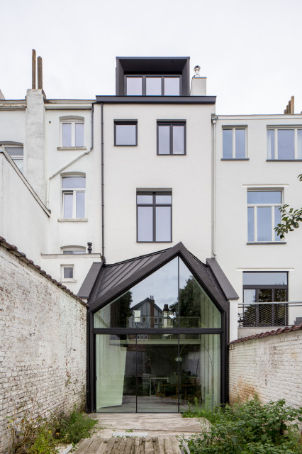 F&eacute;tis contemporary-fasad