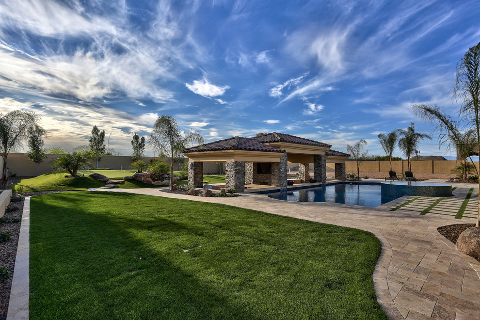 Example of a transitional pool design in Phoenix