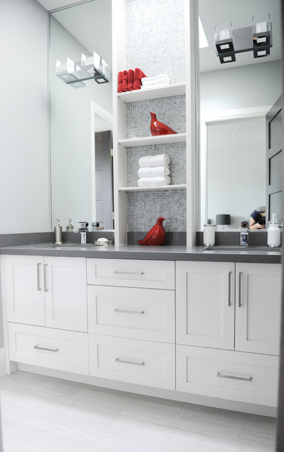 Dennis Crescent transitional-bathroom
