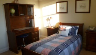 CAULFIELD SOUTH traditional-bedroom
