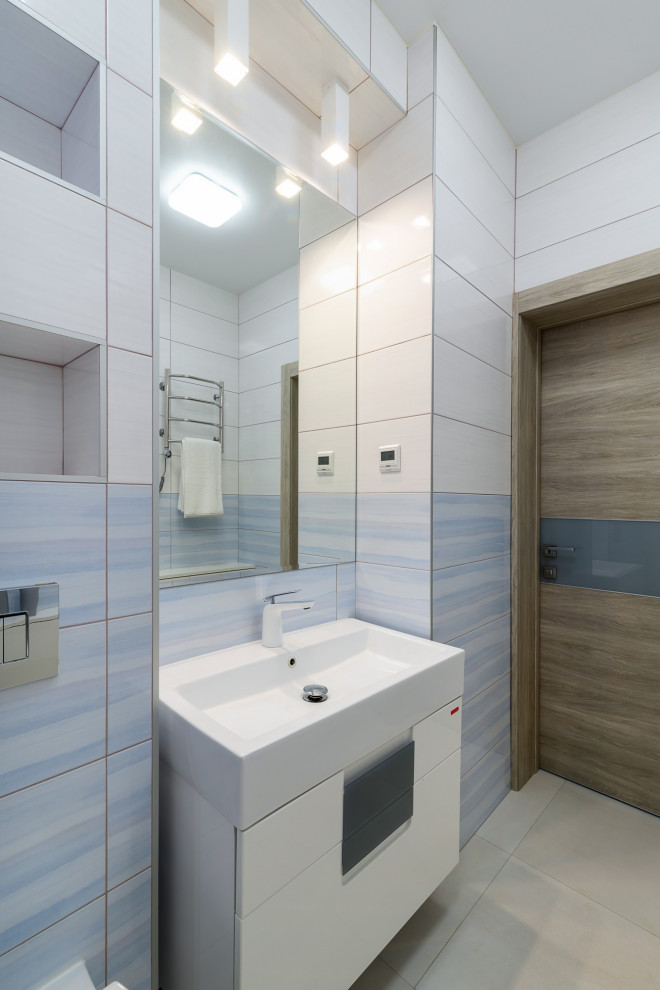 Дом с ирисом