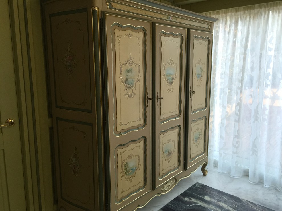 Декорирование шкафа 18 века