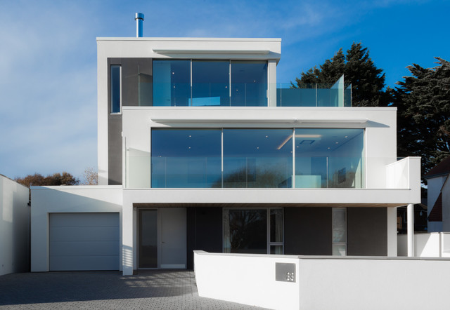 Cliff Drive contemporary-exterior