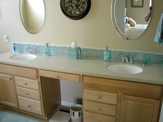 Example Of A Classic Bathroom Design In Cleveland