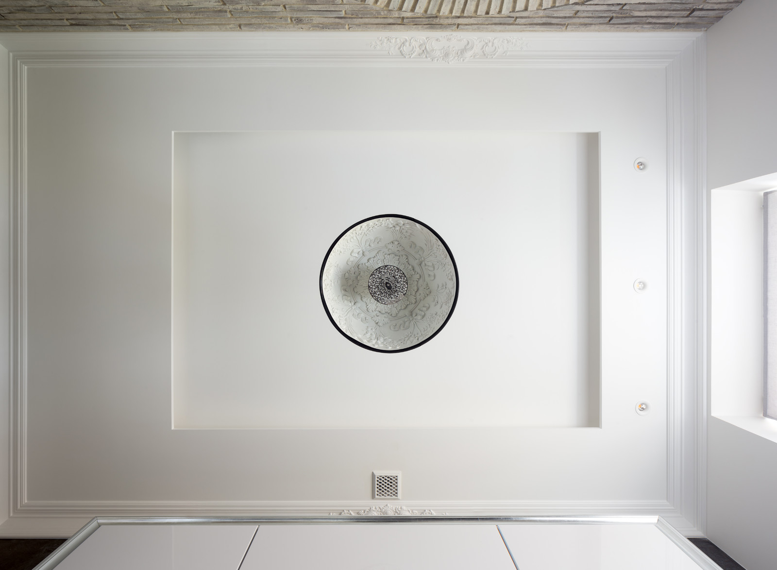 Потолок кухни квартиры для Irina Saltykova - рукописи не горят