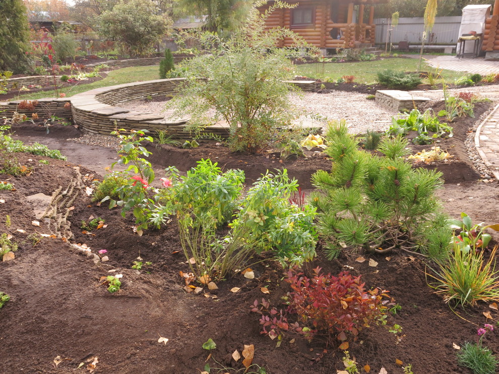 САДИК НА ЛАДОШКЕ (АЛЕНЬКИЙ ЦВЕТОЧЕК)