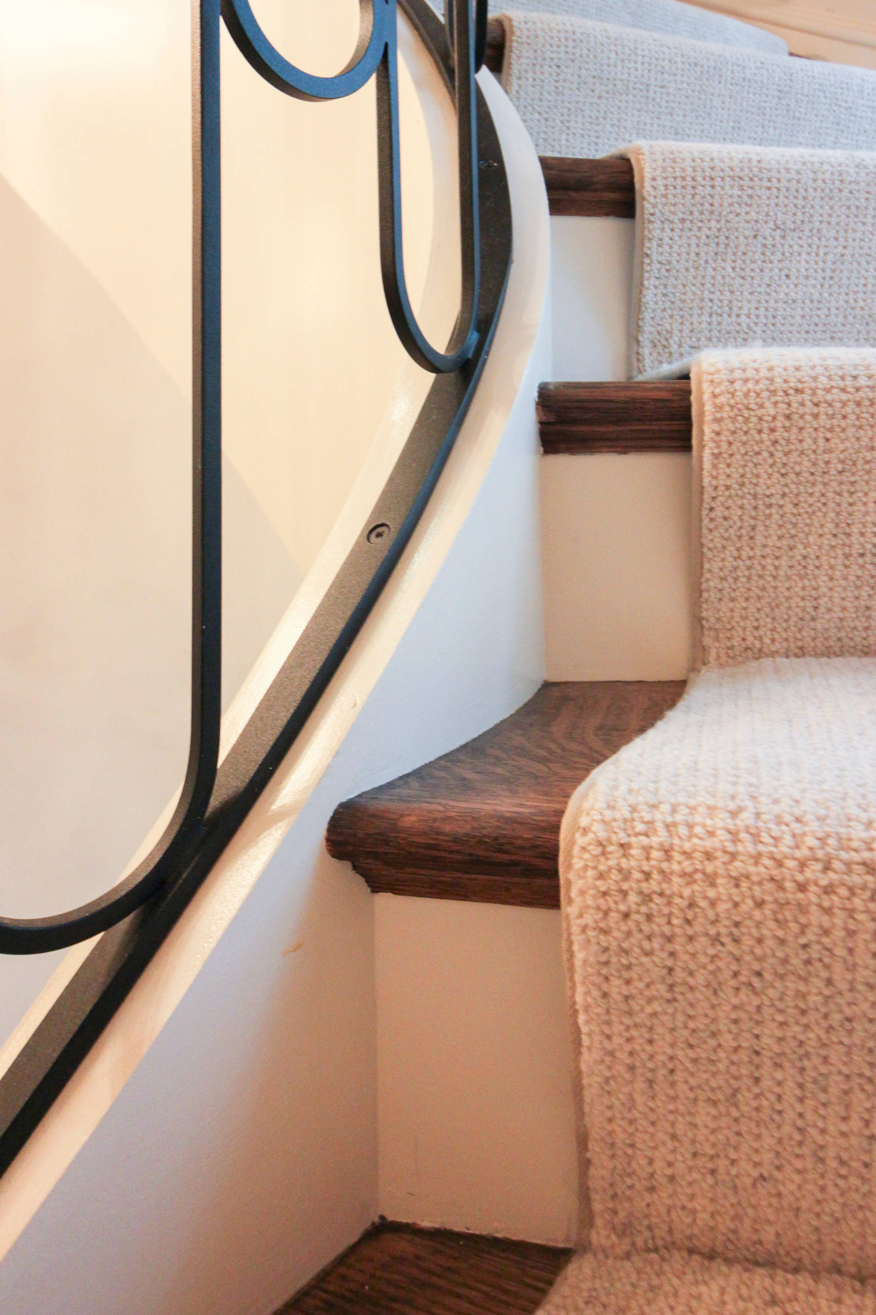 61_Sculptural/Elliptical Staircase in Washington, DC 20008