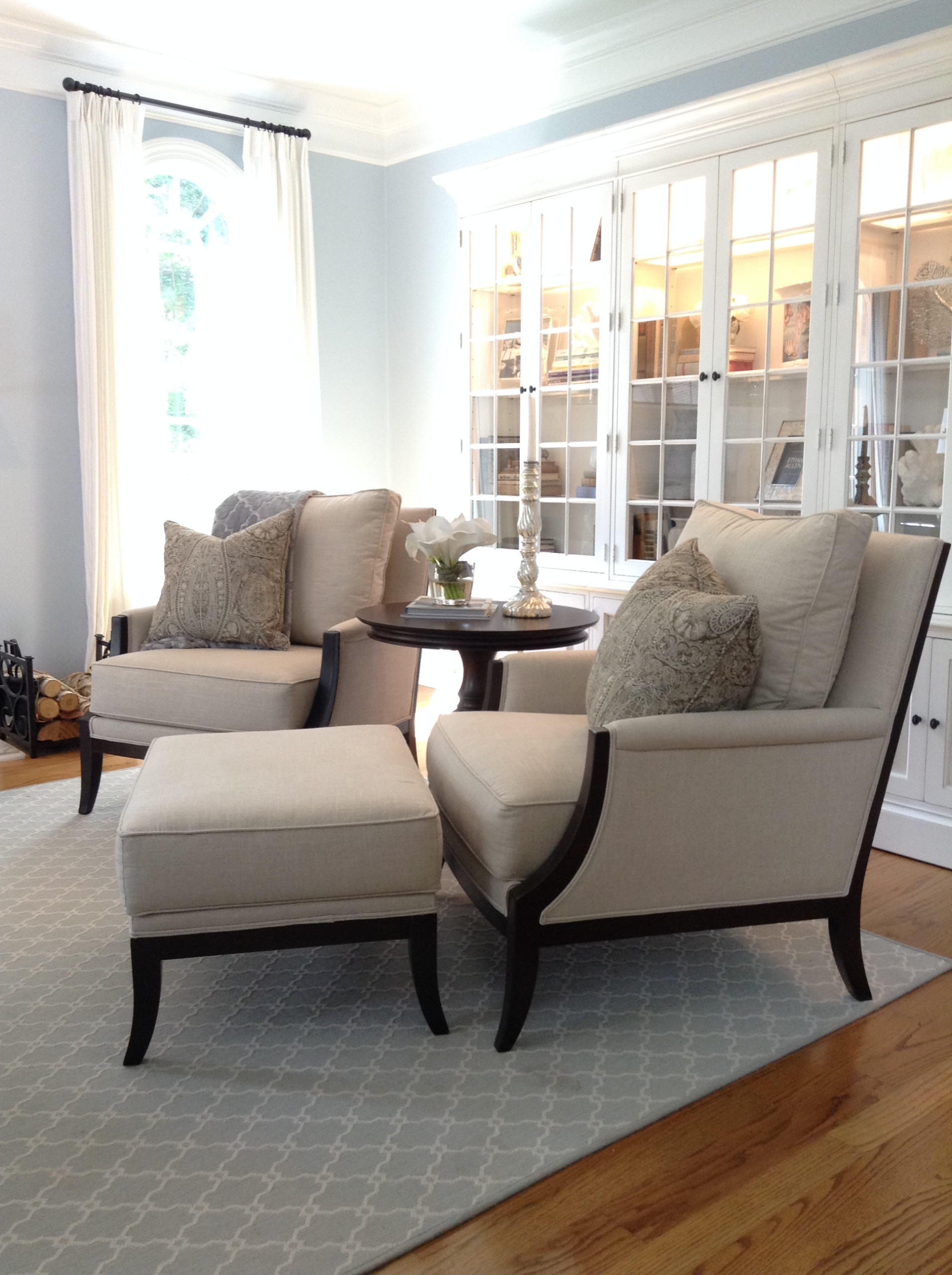 Villanova-Casual Elegance Living Room