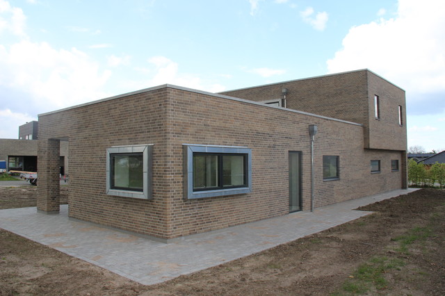 Special huse modern-exterior