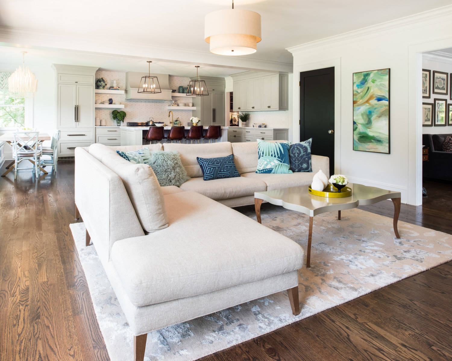 Houzz Tour: Interior Designer Revamps Her New Jersey Home