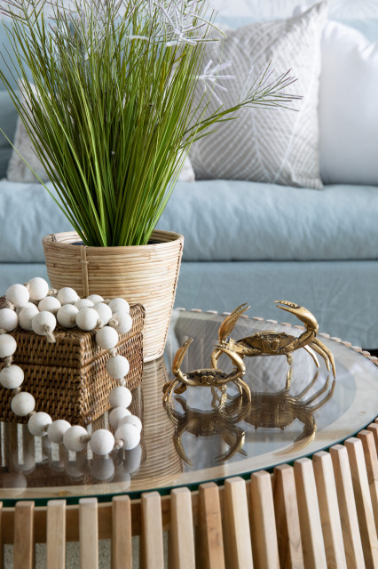 Coastal Escape Decorating Project maritim-vardagsrum