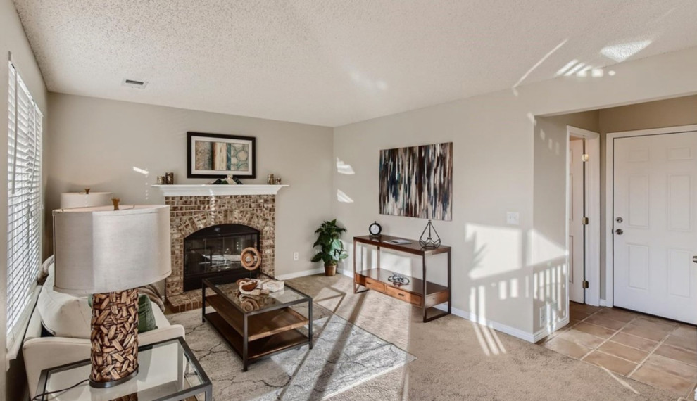Transitional home design photo in Denver