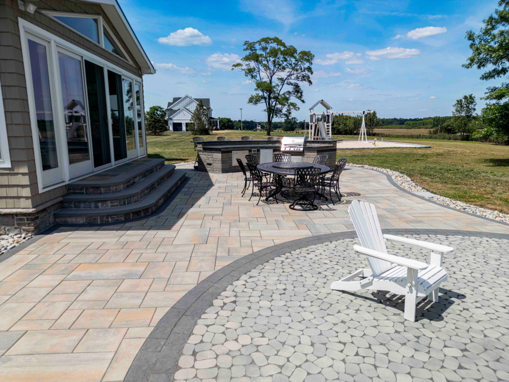 Cream Ridge, NJ: Outdoor Kitchen and Paver Patio with Firepit Area