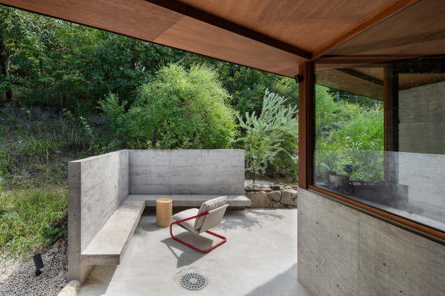 SETO mid-century-patio