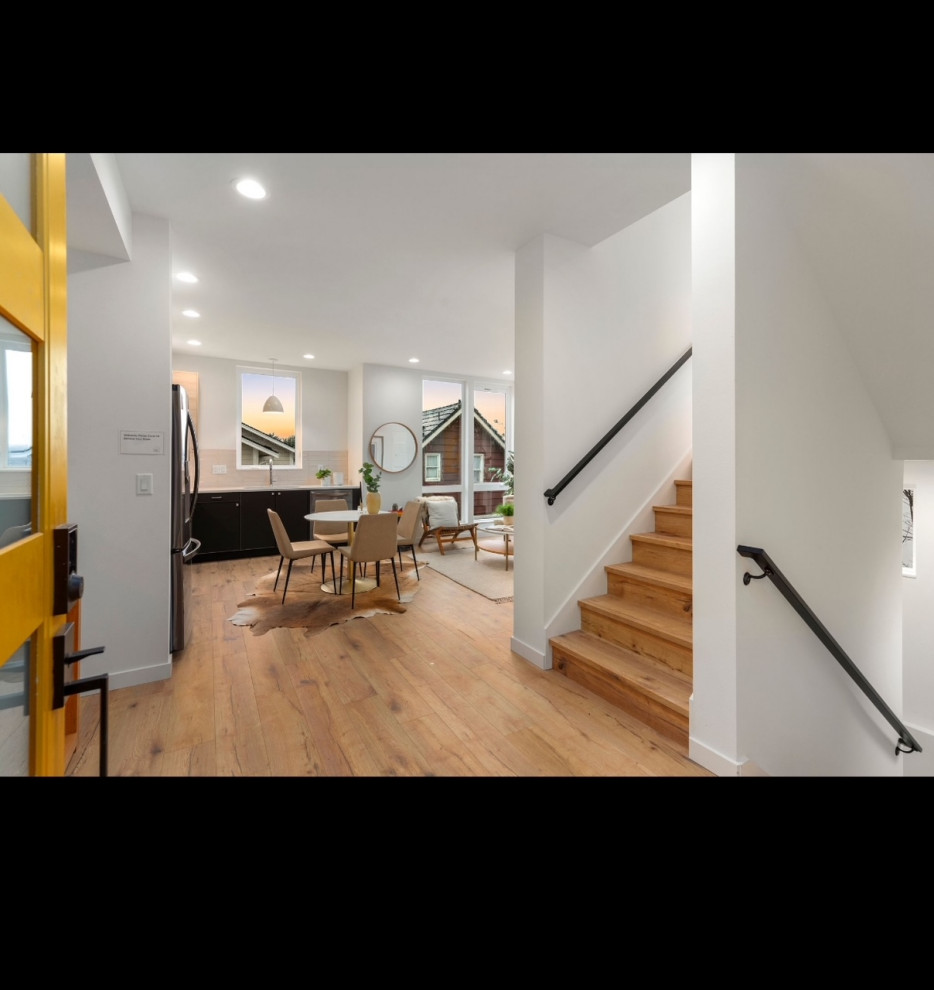 Seattle Six Unit Townhomes