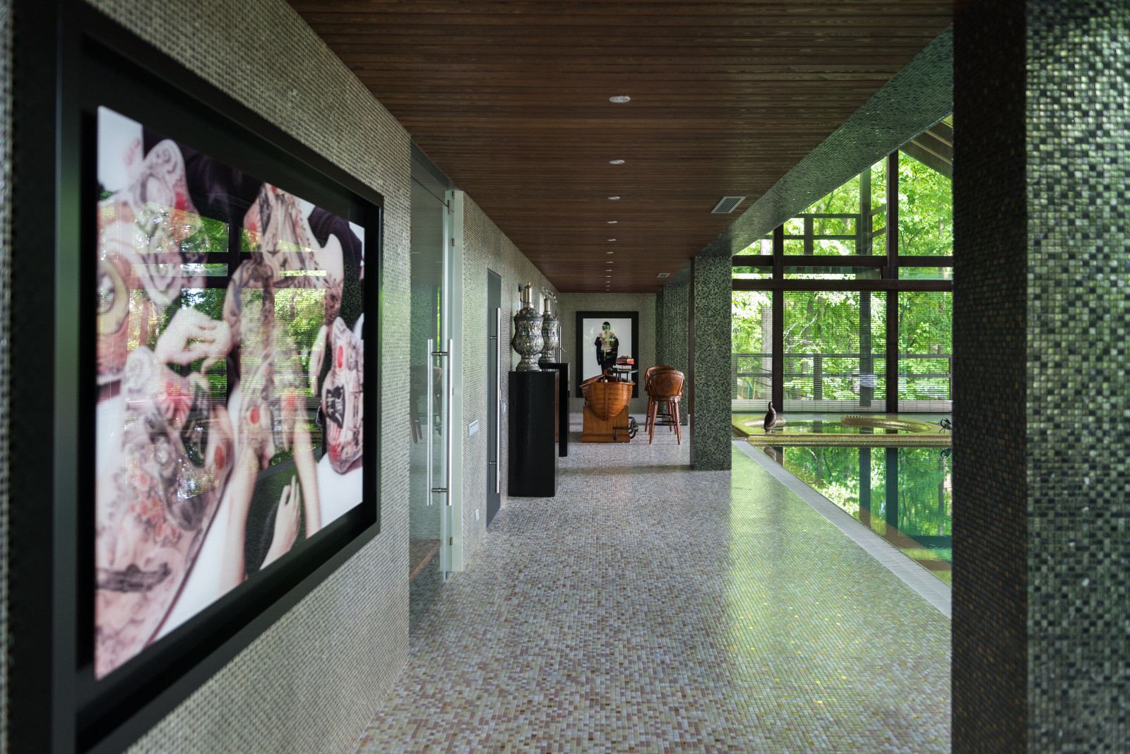 Интерьер и экстерьер загородного комплекса