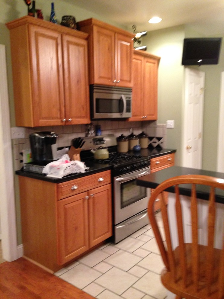 Chambers Hill Rd Double Kitchen Renovation - Upstairs Kitchen Before