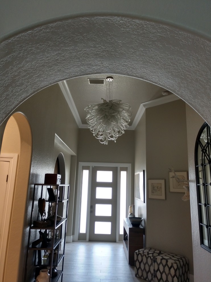 Entryway - transitional entryway idea in Miami