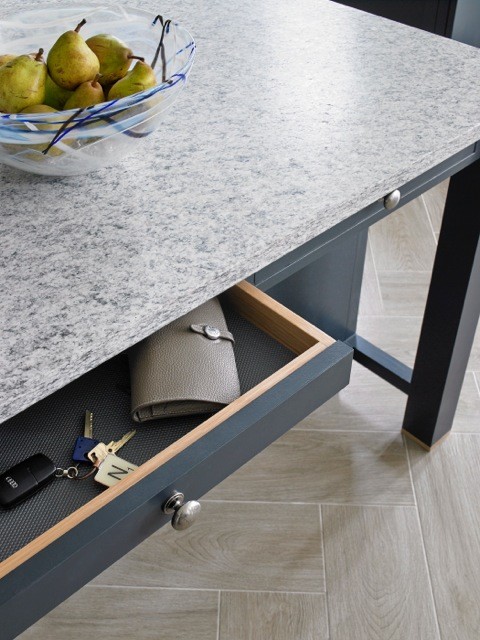 Thames Ditton Bespoke Contemporary Shaker Kitchen klassisk