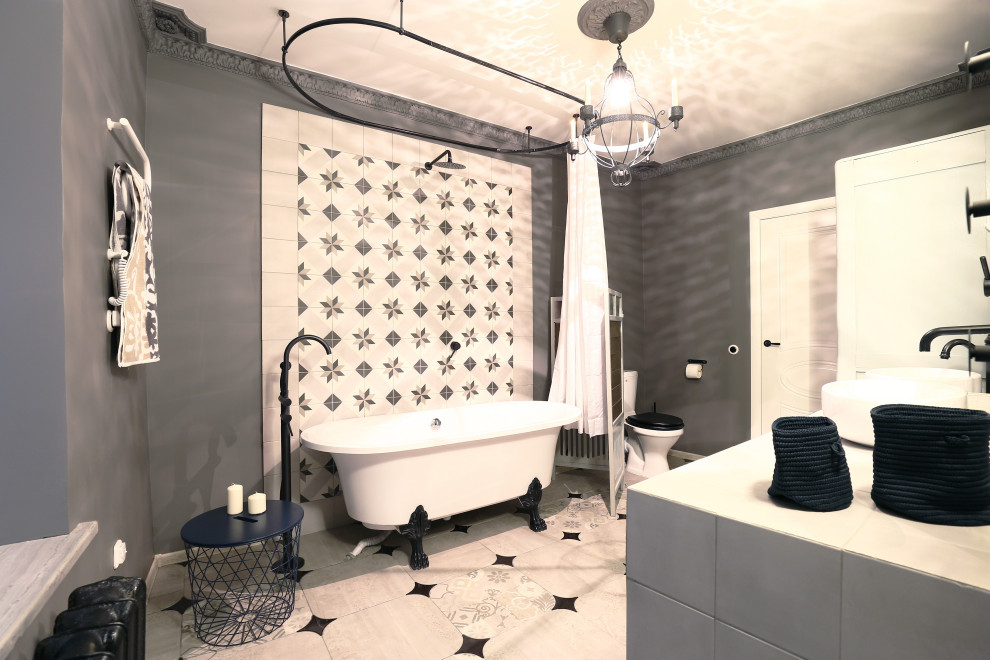 Чёрное и белое