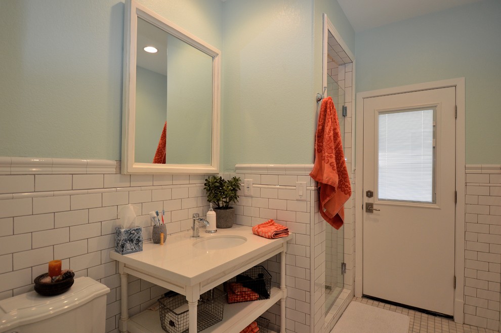 Photo of a transitional bathroom in Phoenix.