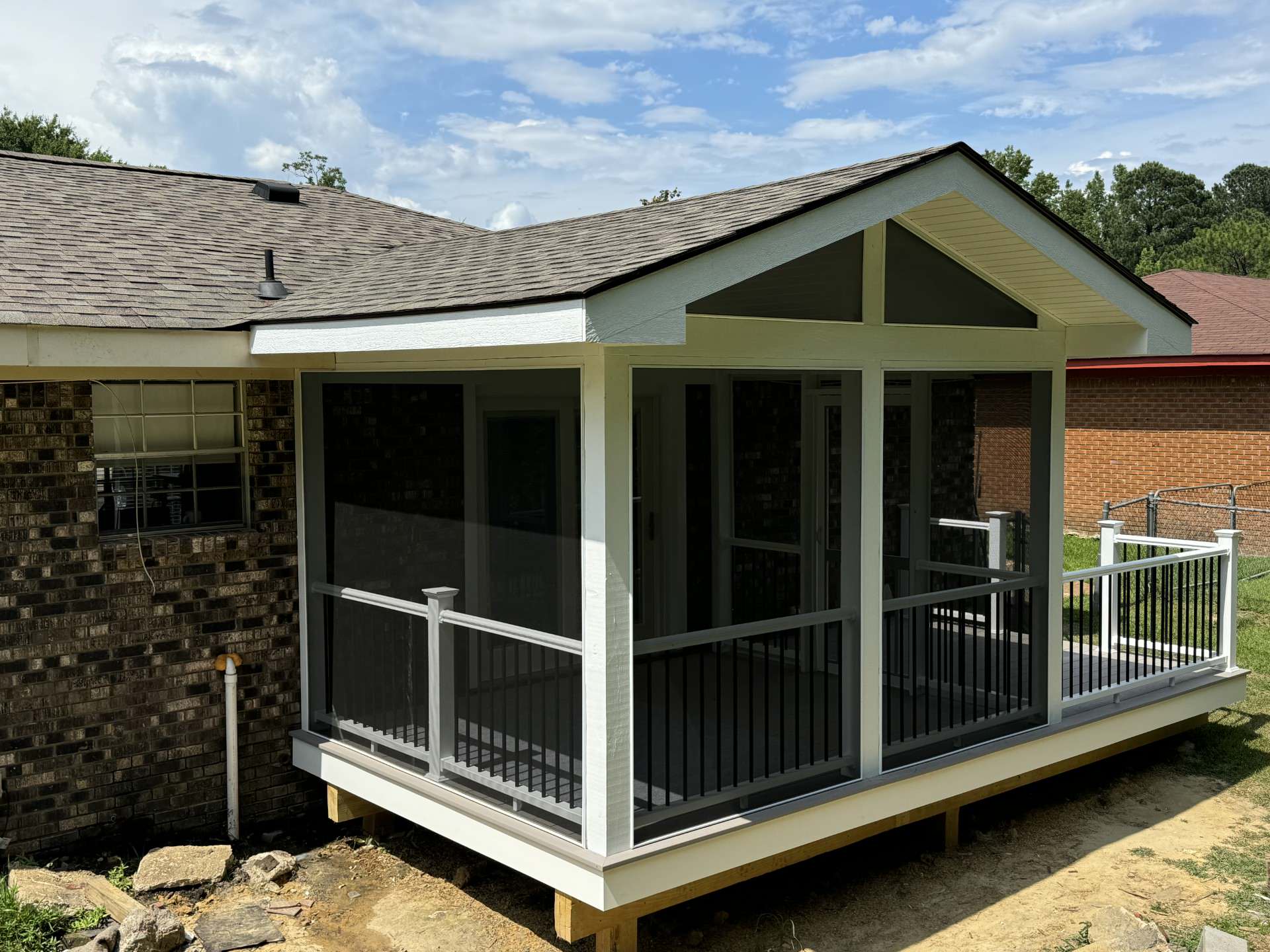 Hattiesburg deck