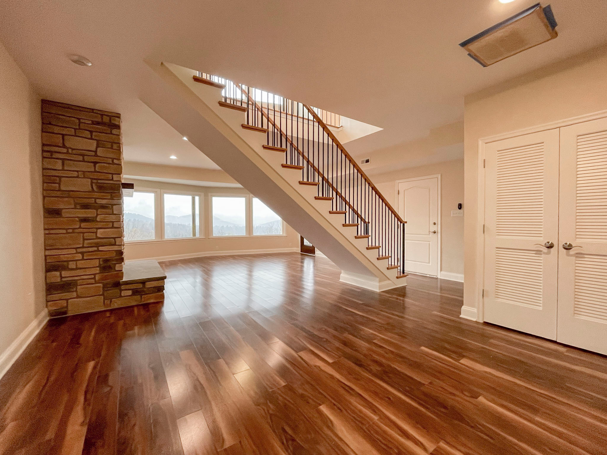 97_Airy Straight-Floating Staircase in Transitional-Mountain Home, Luray, VA 228