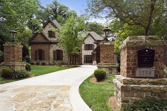 This is an example of a country exterior in Atlanta.