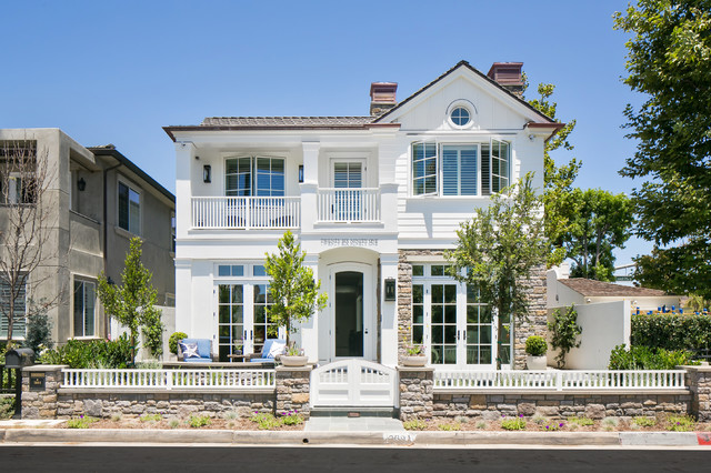 Crestview Custom maritimt-hus-og-facade