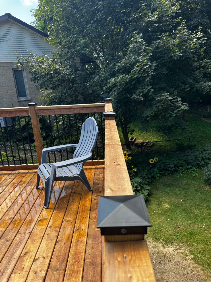 Sweetbriar - Backyard Deck - London, ON