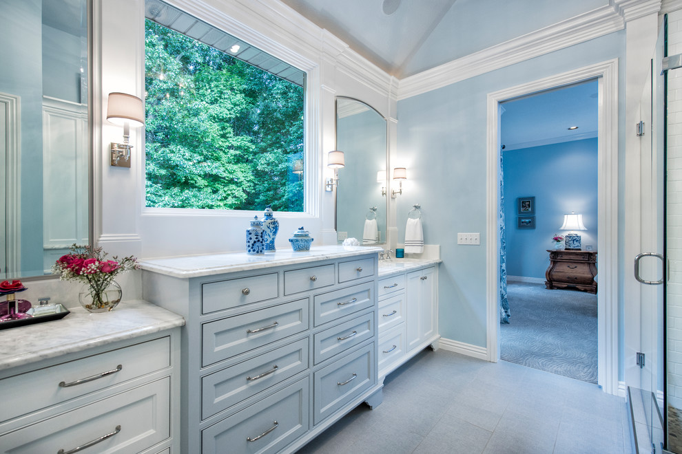 Bathroom - transitional bathroom idea