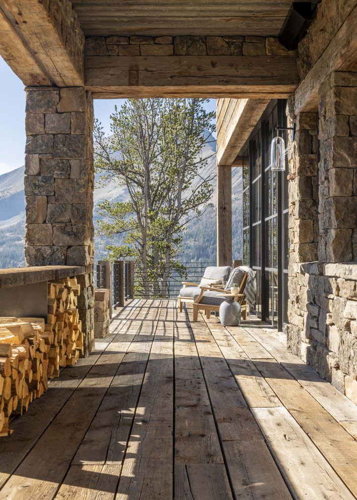 Example of a mountain style patio design in Philadelphia