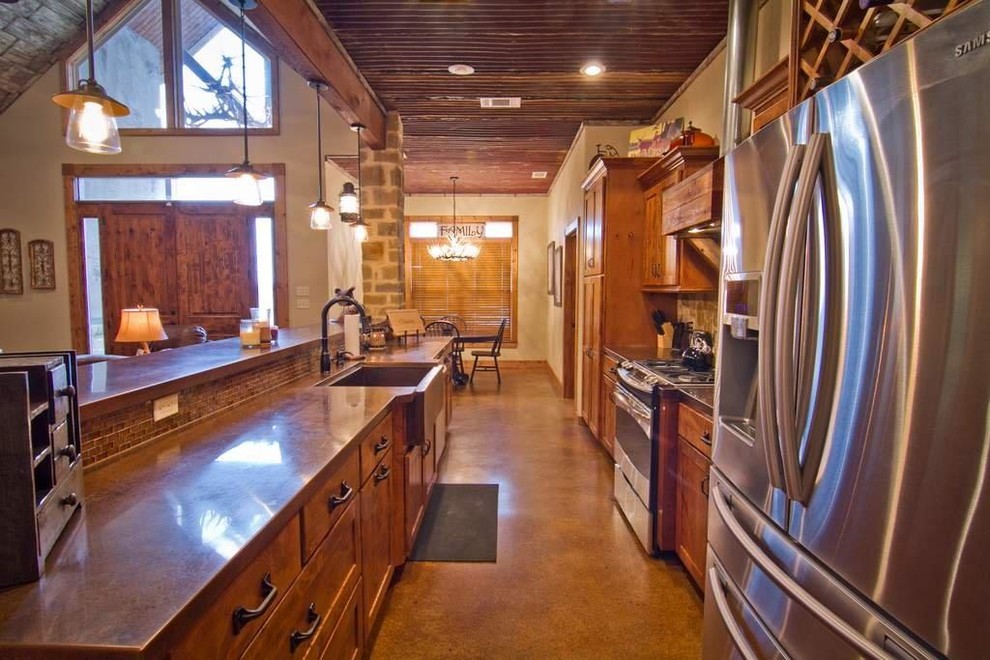 Inspiration for a rustic kitchen remodel in Dallas