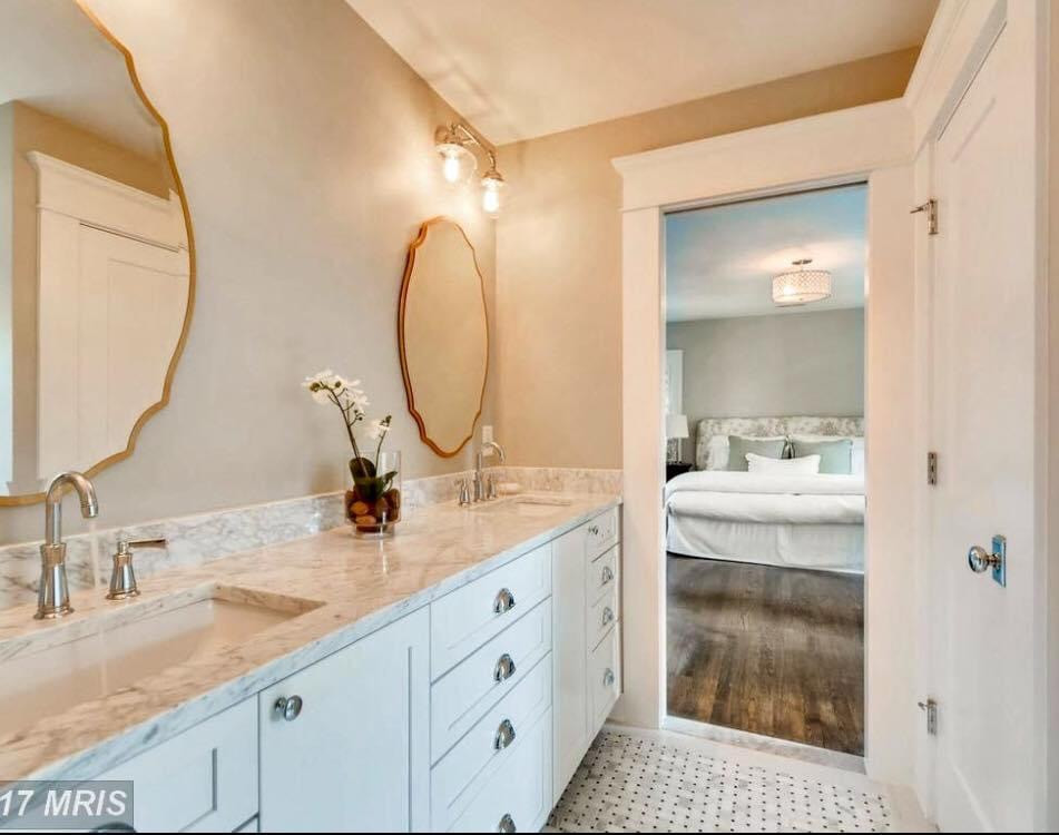 Roland Park Master Bathroom