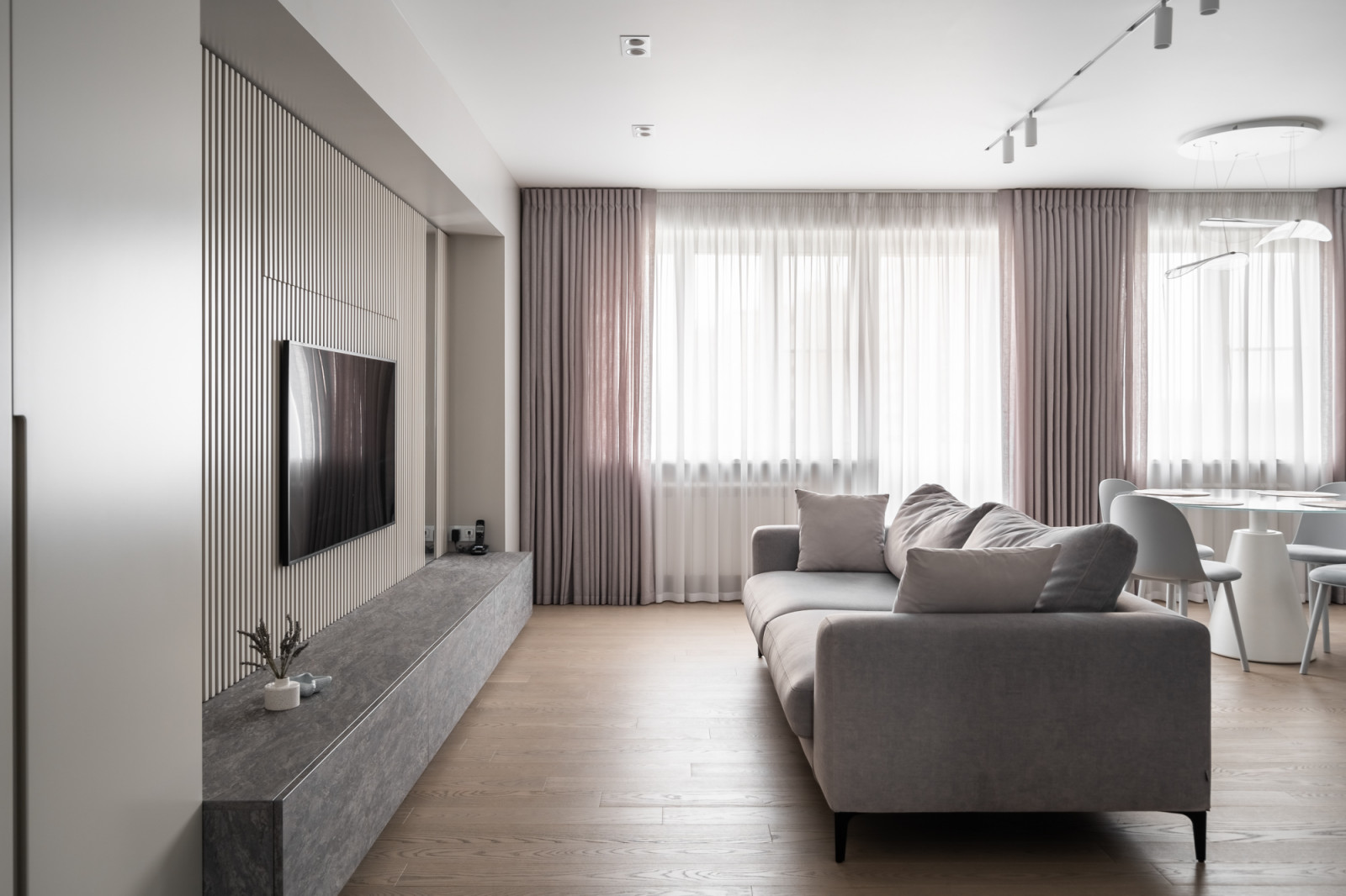 Современная квартира с двумя детскими