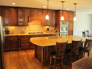 Traditional Ranch Update - Traditional - Kitchen - Atlanta - by Custom ...