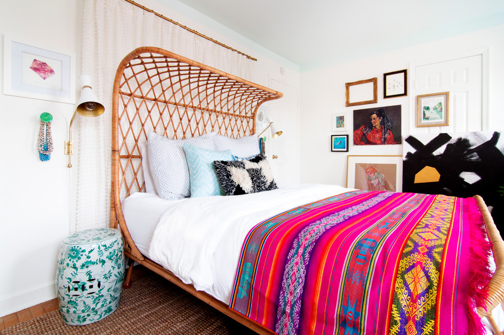 Transitional living room photo in Boston