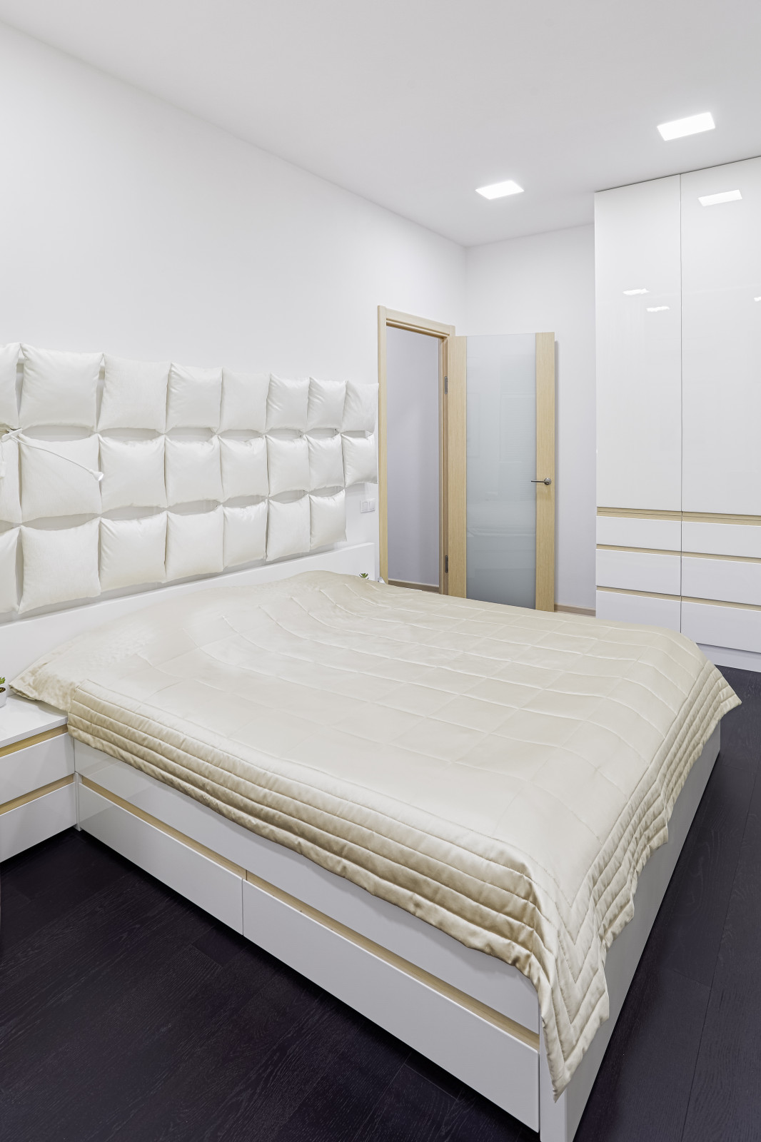 ОТТЕНКИ БЕЛОГО