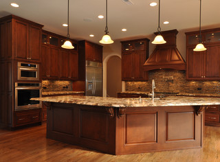 Warmth and Grandeur - Traditional - Kitchen - Charlotte - by PR Hughes, LLC