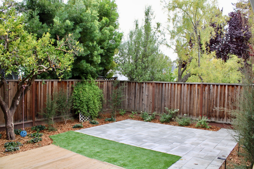 Cosy San Carlos Backyard