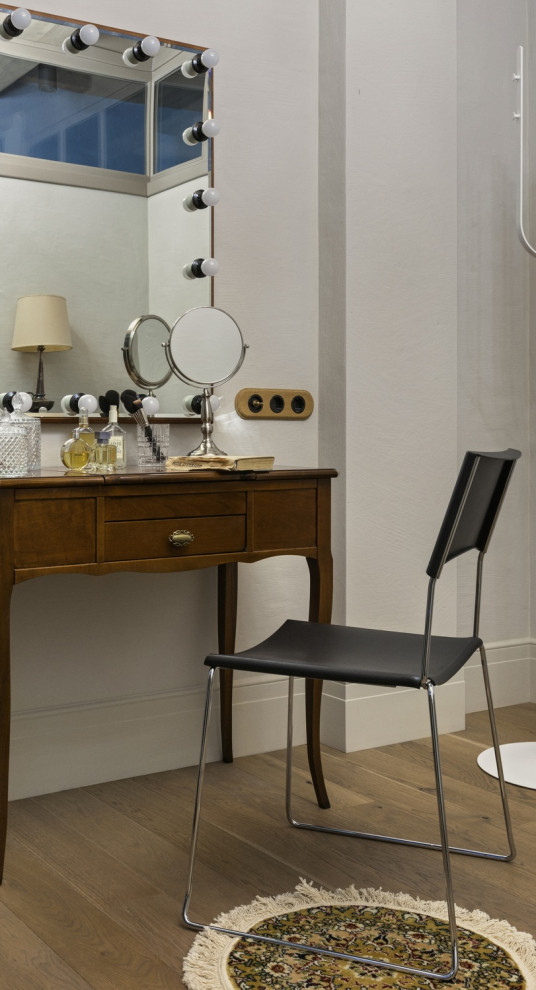 Дом в соснах