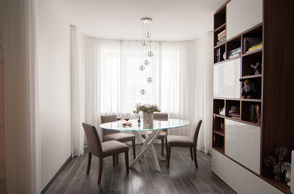 Apartment with cocks