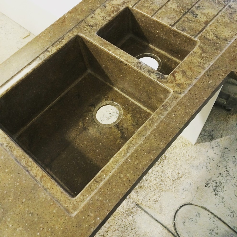 Столешницы из исскусственного камня