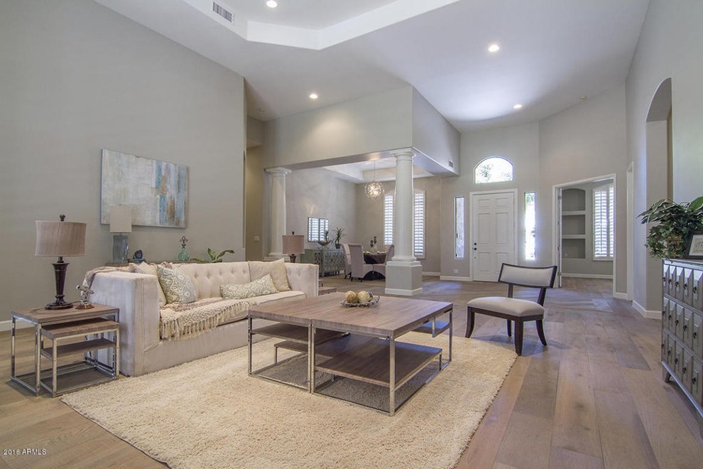 Inspiration for a transitional home design remodel in Phoenix