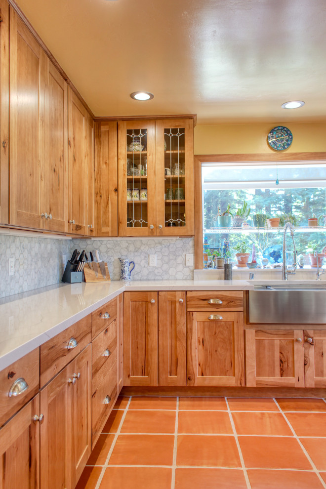 Kitchen - rustic kitchen idea