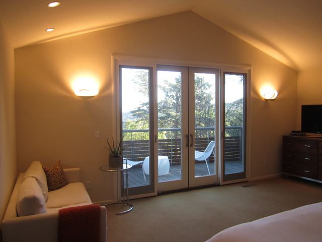 Castle Rock House contemporary-bedroom