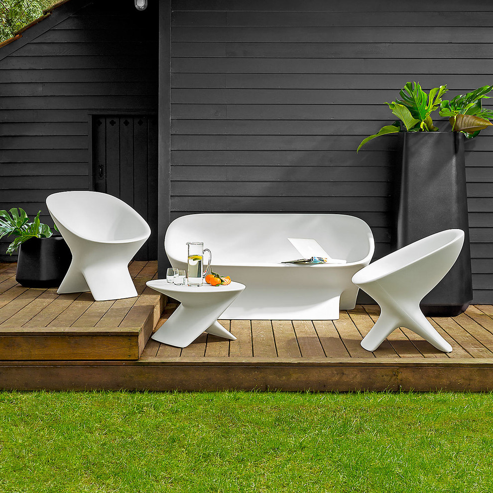 Réalisation d'une terrasse design.
