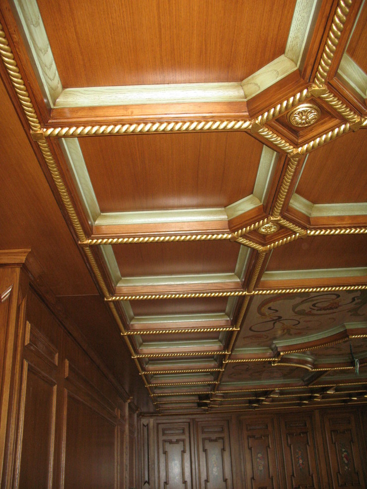 Деталь потолка в главной спальне.